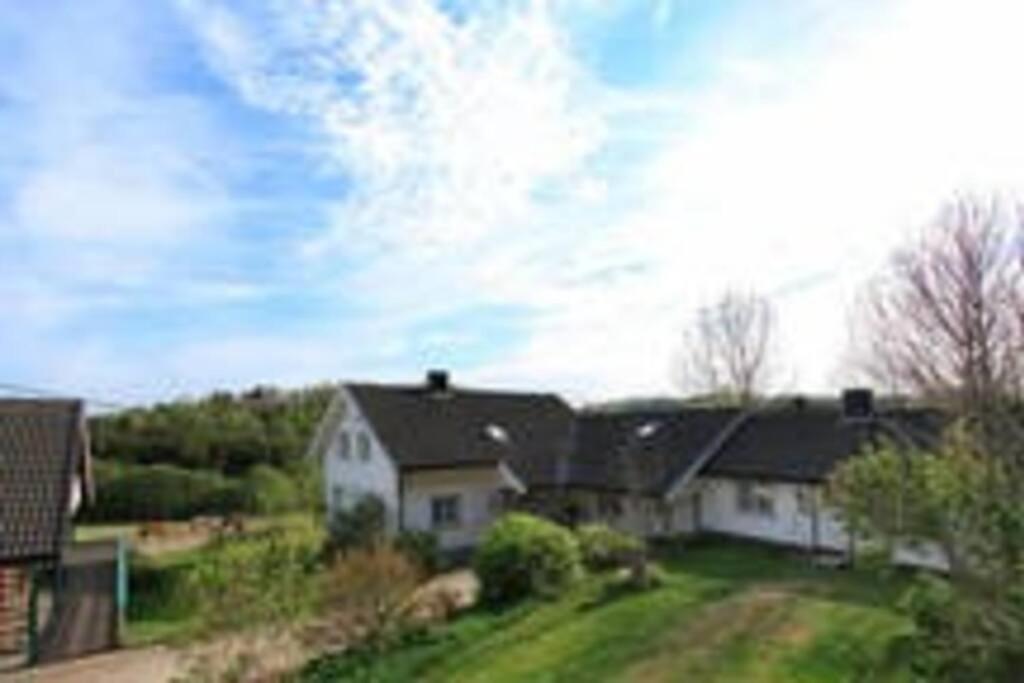 Idyllic Small Farm Appartment 톤스버그 외부 사진