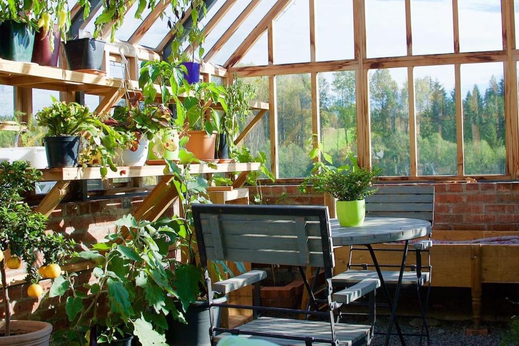 Idyllic Small Farm Appartment 톤스버그 외부 사진